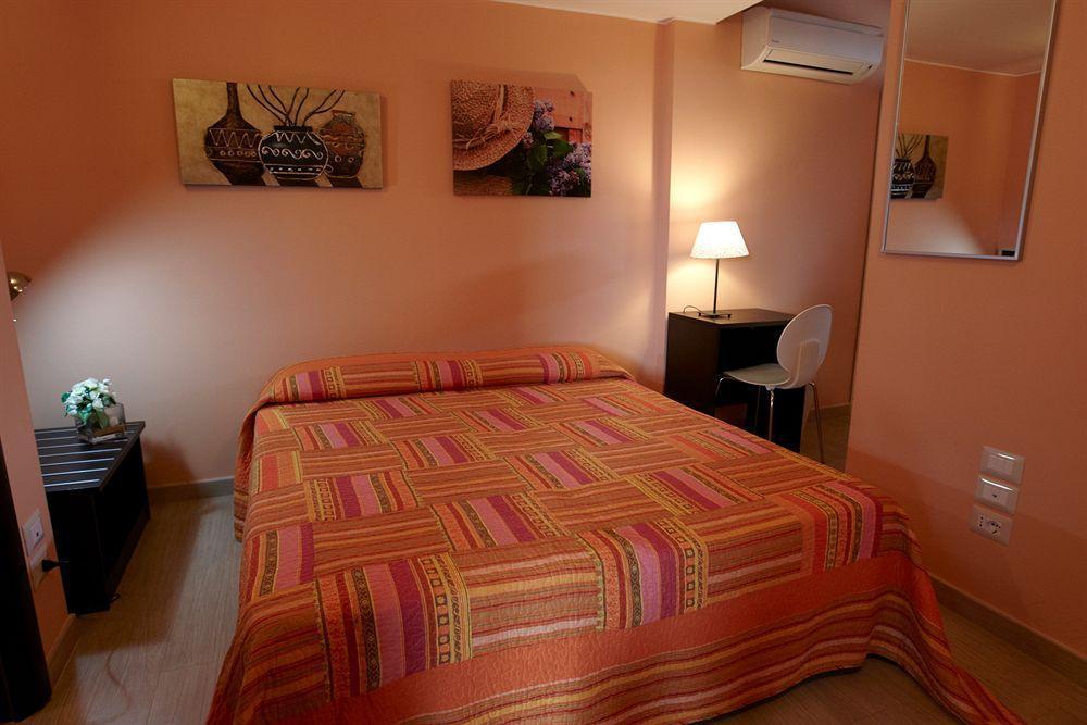 B&B Il Girasole Capo d'Orlando Exterior photo